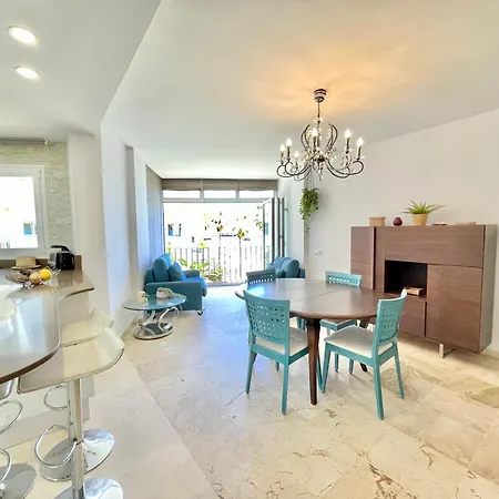 Del Mar Seafront Iii - Eaw Homes Apartment
